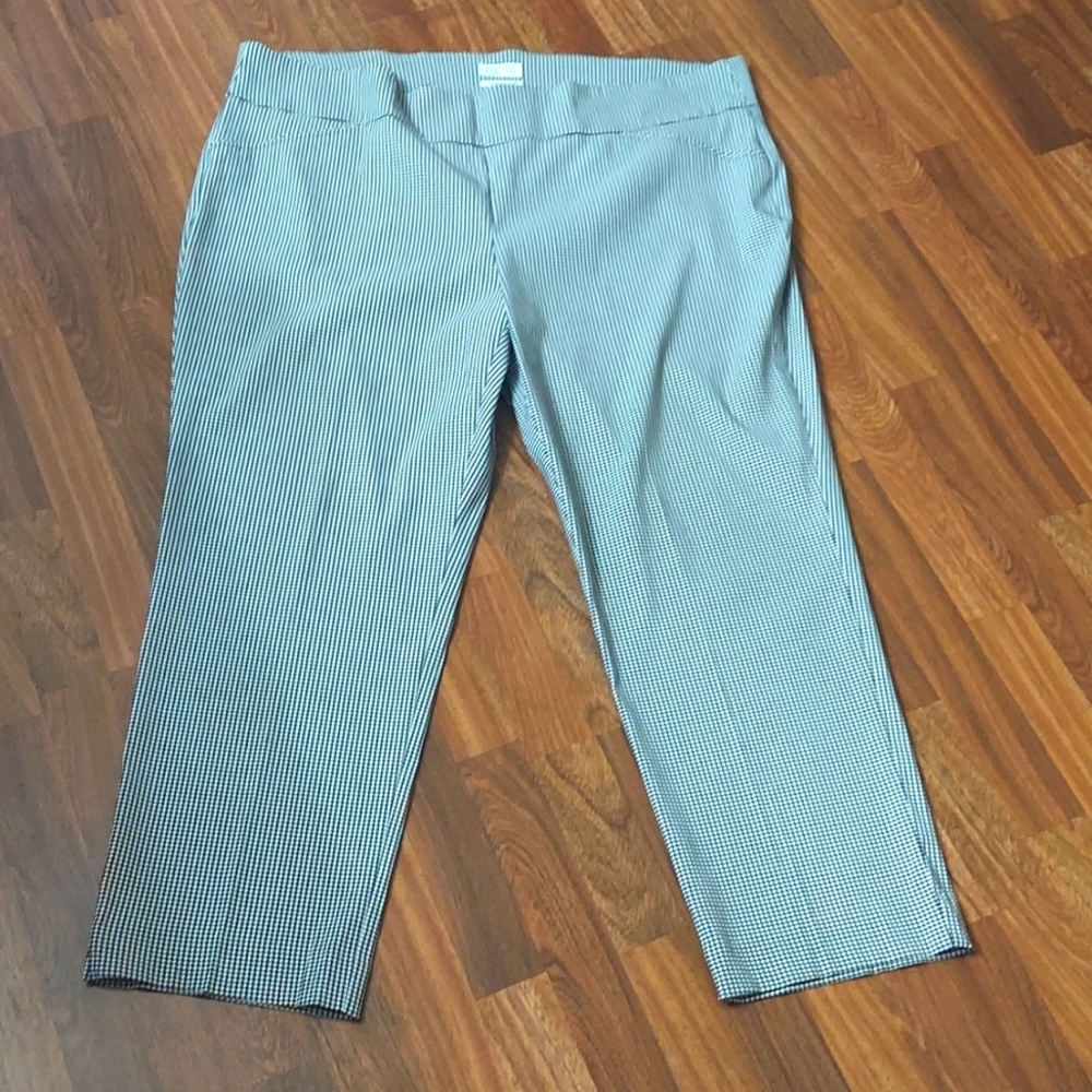 Charter Club Cambridge Slim Pull On Plaid Pants